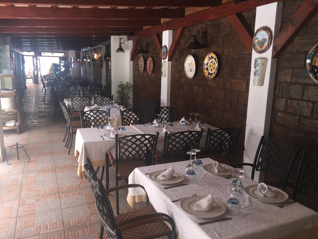 Hotel Almadraba ساهارا ذي لوس أتونِس المظهر الخارجي الصورة